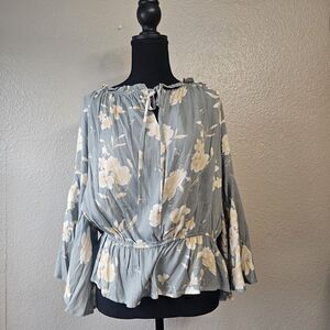 Blue B Floral Peasant Blouse Med Boho Bell Sleeve Ruffle Cottagecore Spring R104
